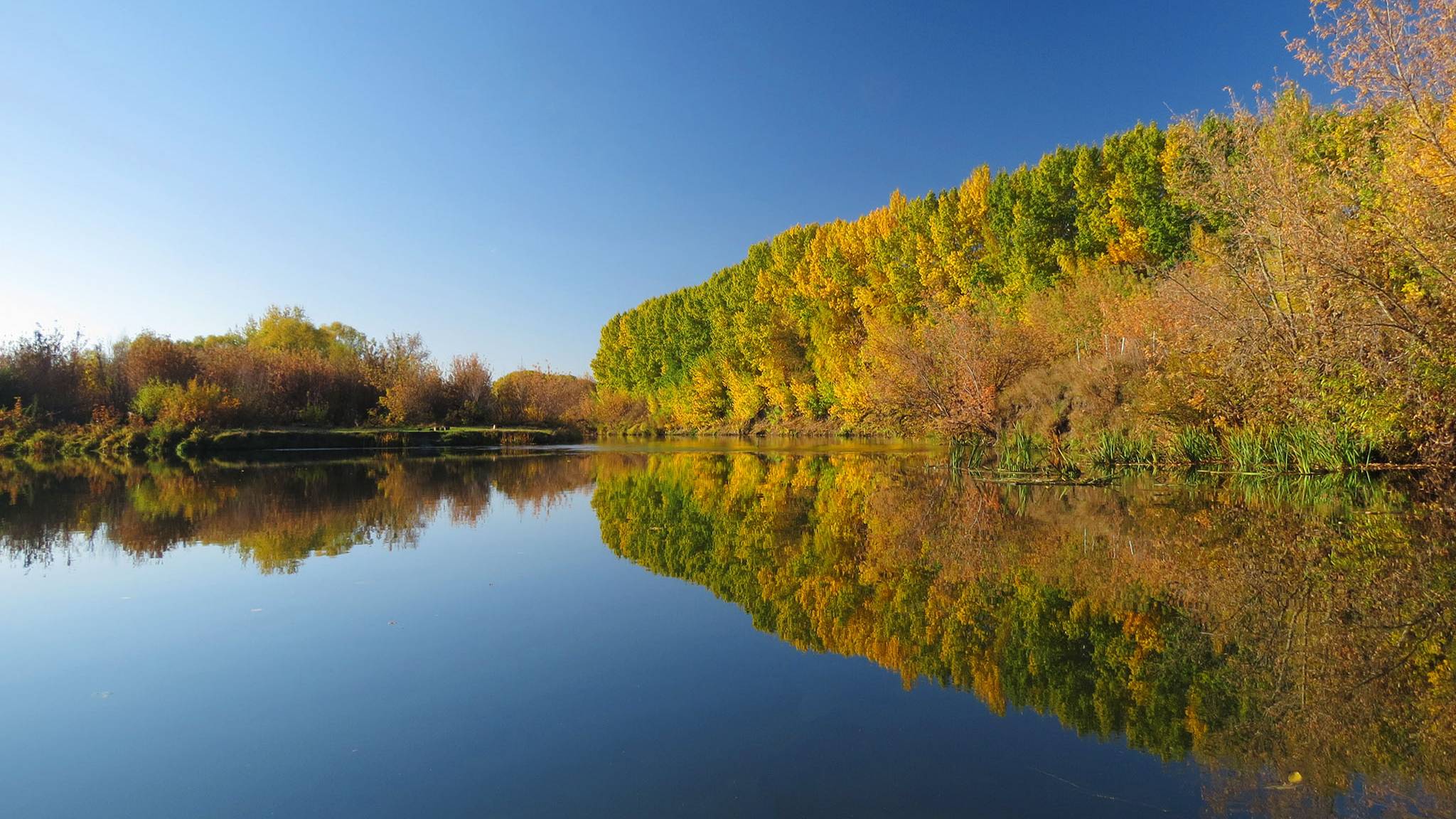 Река Дон на байдарке. Часть 3 (140км). Данков - Лебедянь - Галичья гора - Задонск. Mavic Air смотреть онлайн