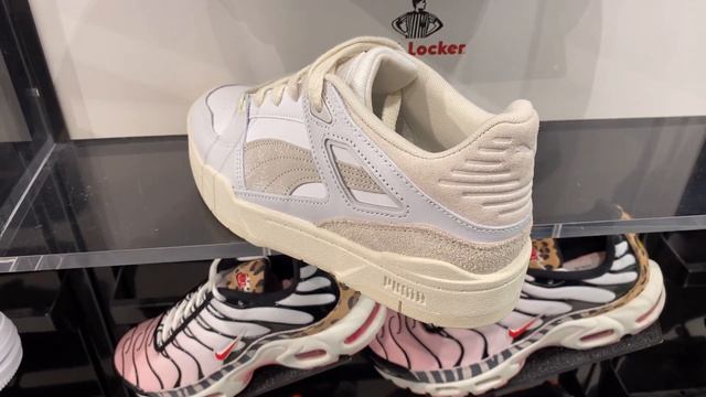 Puma Slipstream Thrifted Sneakers (Puma White/Frosted Ivory/Pristine) - SKU: 389847-01 смотреть онлайн