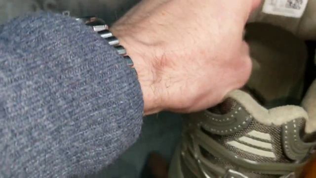 NEW BALANCE CORDURAцвет хаки, лицензия - новинка на весну - лето смотреть онлайн