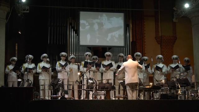 "Во кузнице" - Ансамбль песни и пляски Балтийского флота смотреть онлайн