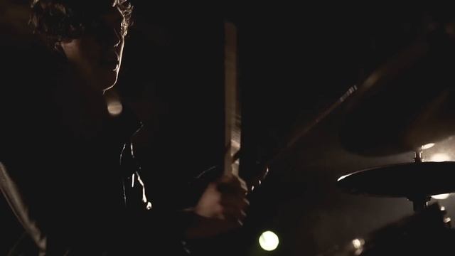 FEED - "Prey" Official Music Video смотреть онлайн