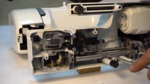 Ужасный ремонт швейной машины JANOME модель 415 от дилетанта