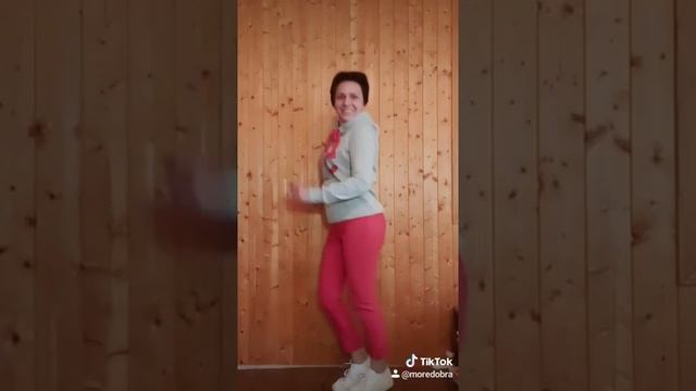Спортивный комплект худи + брюки р-р 46 смотреть онлайн