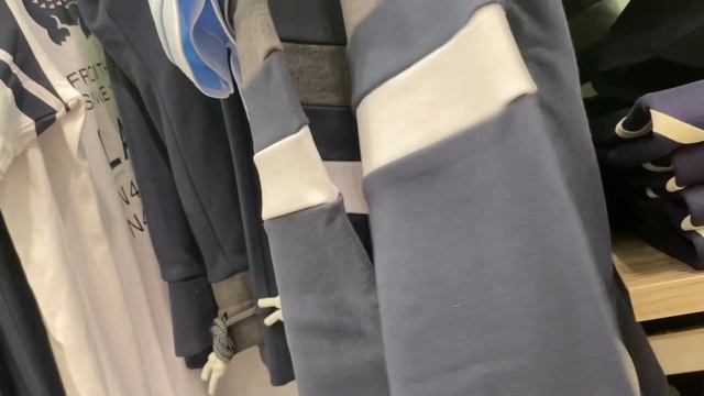 LACOSTE POLO SHIRTS and SNEAKERS смотреть онлайн