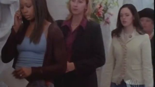 Charmed 4x01 - Prue's Funeral смотреть онлайн