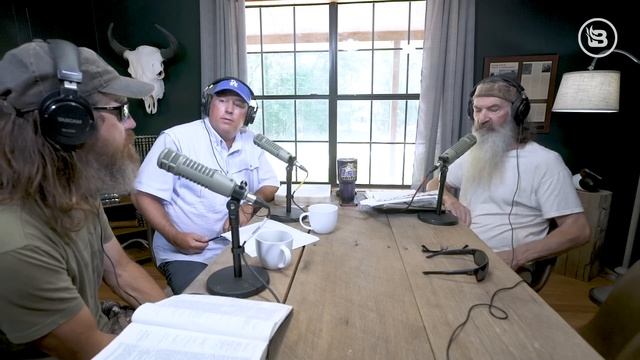 Miracles, Beach Vacations, and the Origin of Sin | Ep 8 смотреть онлайн