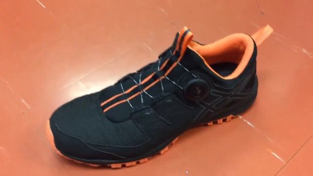 เทคโนโลยี BOA - Asics Gel FujiRado смотреть онлайн