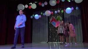 Иван Клещёв с песней Зеленоглазое такси. Подпевка Маркина Александра, Бубнова и Жигальцова Анны