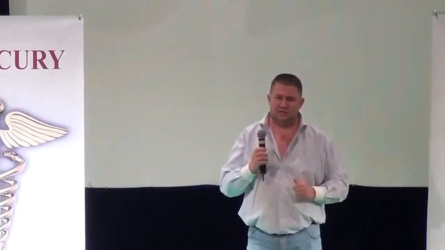 Основатель фонда Меркурий Дмитрий Васадин