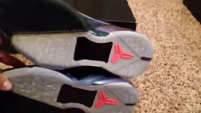 Kobe 7 Invisibility Cloak (Unboxing) & (Review) (HD) смотреть онлайн