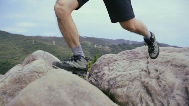 AKU ROCK DFS GTX 輕量雙鞋帶攀岩登山健行鞋 смотреть онлайн