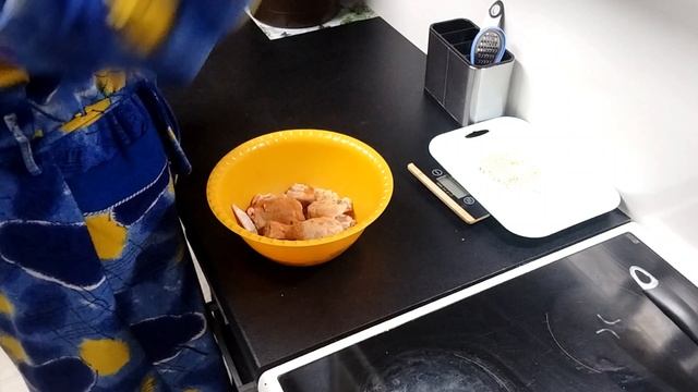 Хачапури из творожного теста и курочка на обед. смотреть онлайн