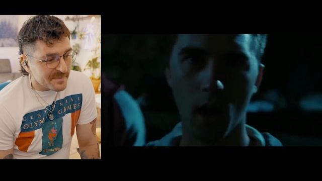 Julien reacts to: Twilight starring Julien Solomita as Bella смотреть онлайн