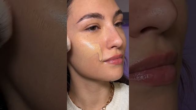 Vivienne Sabo Shake Foundation