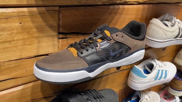 Nike SB Ishod Premium (Baroque Brown/Black/Obsidian) - SKU: FD1144-200 смотреть онлайн