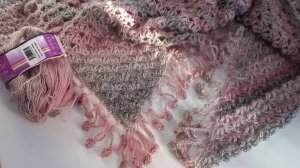 Шикарная Лёгкая Ажурная шаль крючком