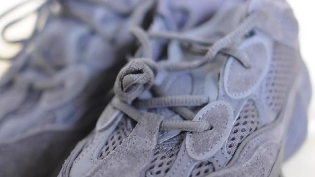 YEEZY 500 "Utility Black" Unboxing смотреть онлайн