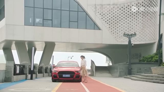 妻子被丈夫拋弃，重新踏入職場，轉身讓霸總豪擲百萬為她買下豪，打臉丈夫 #妻子的新世界 смотреть онлайн