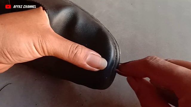 Cara Buat Sepatu Agar Awet / Cara Sol Sepatu смотреть онлайн