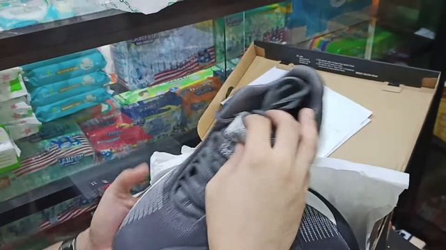 Adidas Pro Spark 2018 / Cloudfoam / Unboxing смотреть онлайн