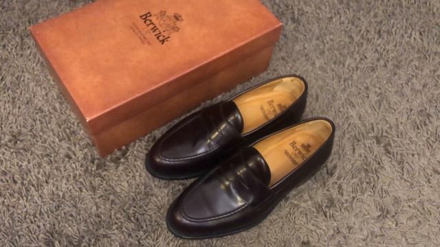 MARTINPHU : รองเท้าทรง Penny Loafer ของ Berwick มีอะไรซ่อนอยู่ ? (439) смотреть онлайн