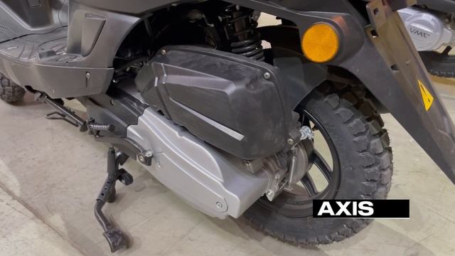 Сравнение скутеров VMC Corsa RS и AXIS. Визуальные отличия, технические особенности и тестирование. смотреть онлайн