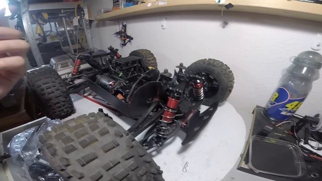 Arrma Outcast VS Notorious?