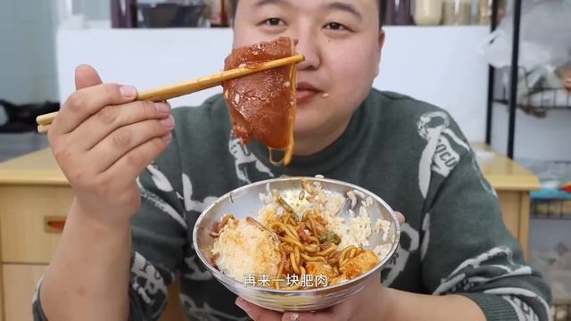 5斤大肘子，阿强做“虎皮猪肘”，皮糯肉香一口下去满嘴爆油｜Mukbang【cram阿强】