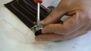 А для чего эта дырочка?