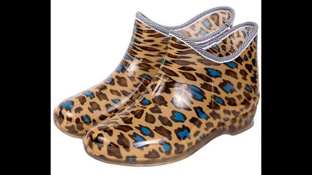 музыка под которую удобно думать что ты галоши смотреть онлайн