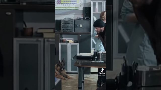 так больно это слышать ... смотреть онлайн