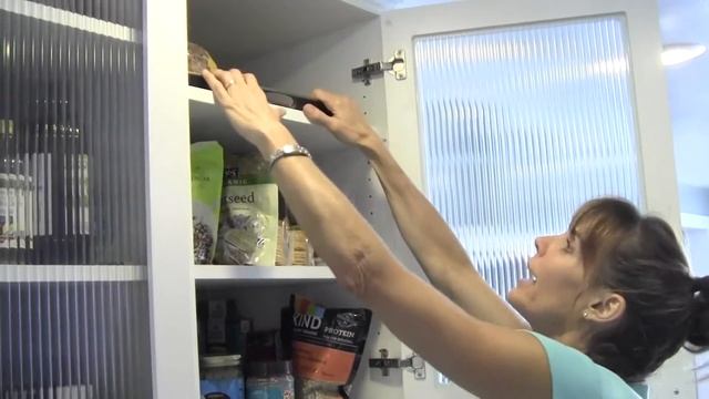 A Tour of My Kitchen - Alexandra Paul Wellness Coaching смотреть онлайн