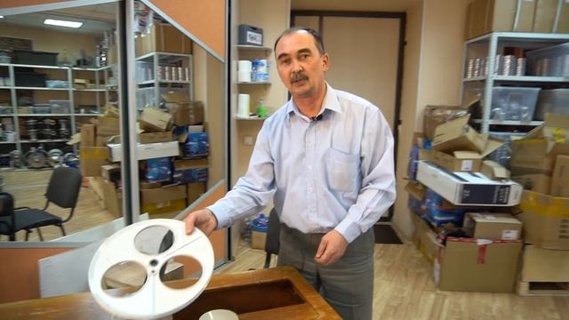Плавный ход швейной машины с ножным приводом на тумбе смотреть онлайн