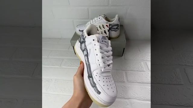Nike Air Force 1 белые низкие скелетон смотреть онлайн
