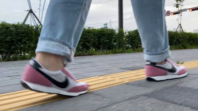 나이키 데이브레이크 핑크블랙 | NIKE DAYBREAK PINK/BLACK смотреть онлайн
