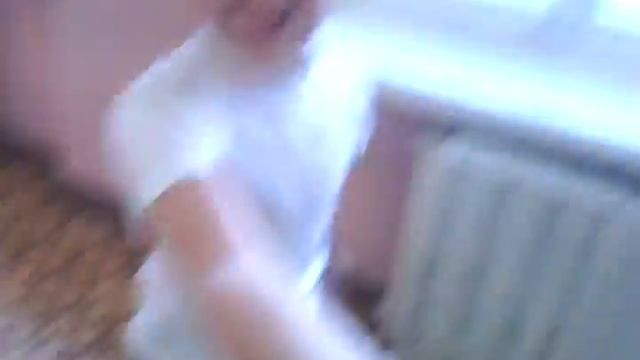 Пацан дает сосать пипиську #2