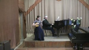 Ю. Шишаков. Концерт № 1 для домры с оркестром. Исп. Елена Демченко, 13 лет