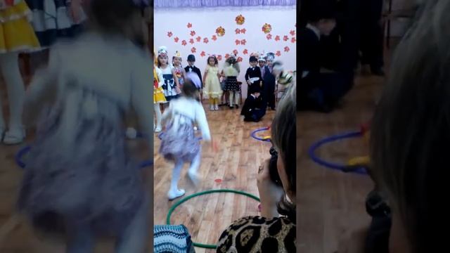 ПРАЗДНИК ОСЕНИ 2015 САДИК 13 смотреть онлайн