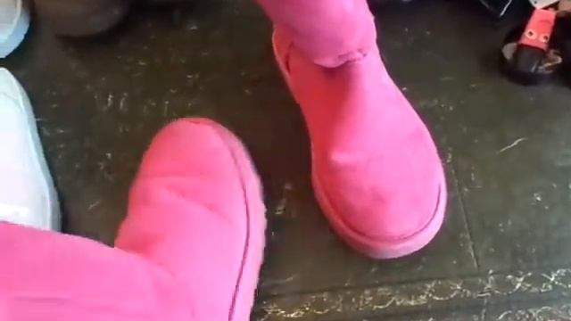 Ugg Collection смотреть онлайн