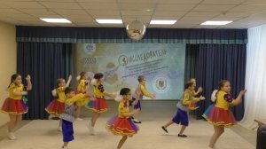 ТАНЕЦ "ПОЧЕМУЧКИ"