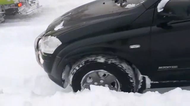 Кайрон по снегу смотреть онлайн