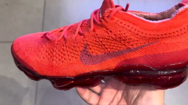 Nike Air Vapormax 2023 Flyknit Triple Red Shoes смотреть онлайн