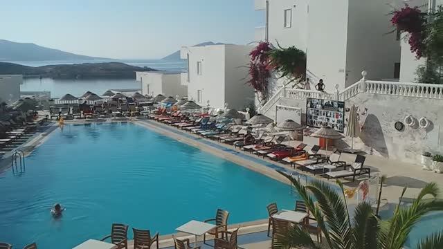 Отель «Гюмбет Холидей Бич» (Gumbet Holiday Вeach), Бодрум смотреть онлайн