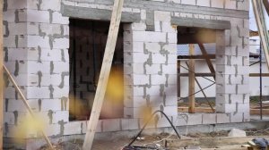 Что происходит с газобетонными блоками при намокании осенью в сезон дождей ? 🌧
