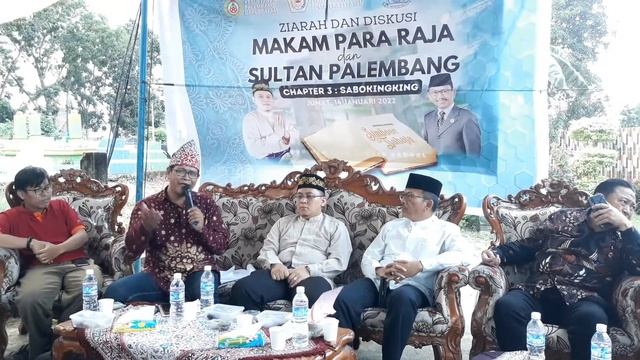 Asal Mula Nama Sabo Kingking, (Ziarah & Diskusi Makam Raja dan Sultan Palembang) Part 3 смотреть онлайн