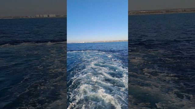 Анапа. Теплоход