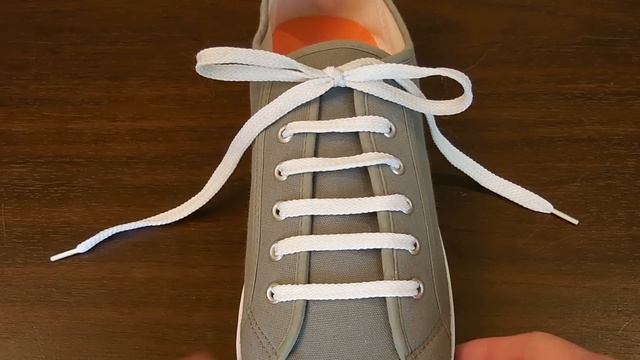 Straight Bar Lacing Tutorial – Professor Shoelace смотреть онлайн