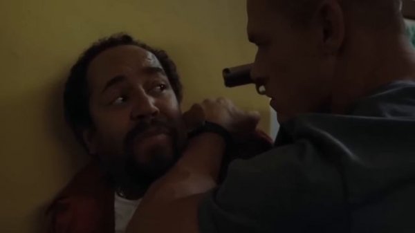 БОЕВИК С ДЖОНОМ СИНА