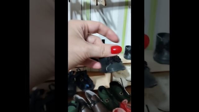 Кукольная обувь, просто накопилось смотреть онлайн