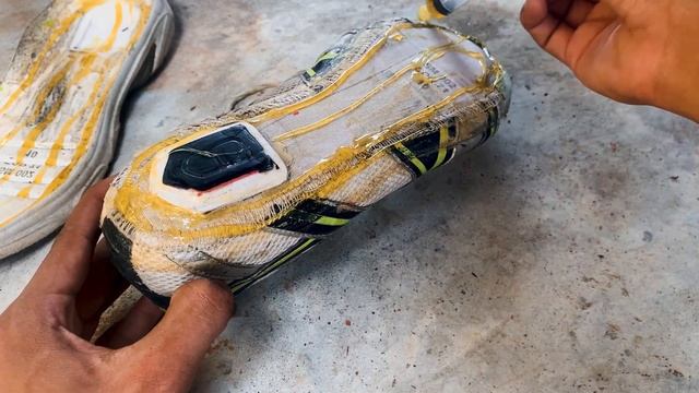 The Repairman Won't Tell You This Trick! Best Glue For Shoe Repair смотреть онлайн
